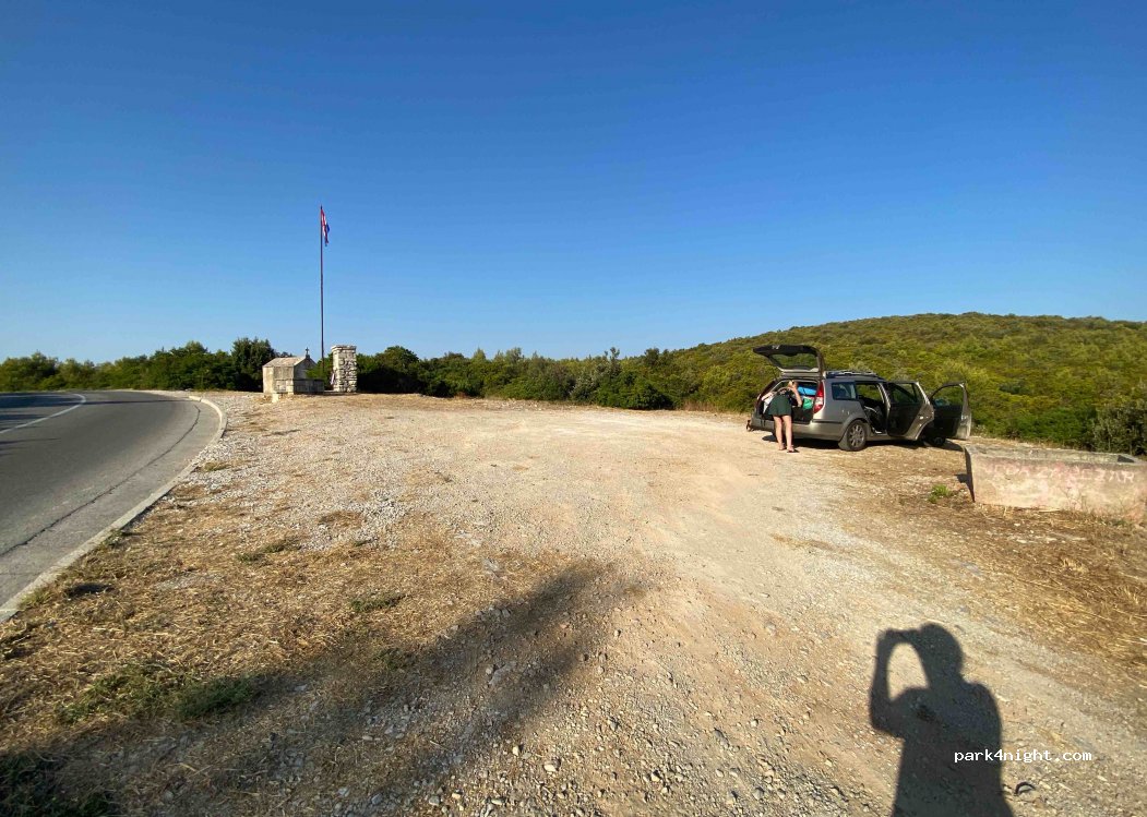 (20271) Blato - Unnamed Road — foto