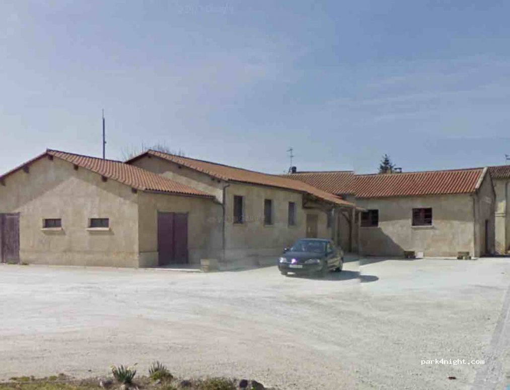 (24410) Échourgnac - 281 Le Bourg — foto
