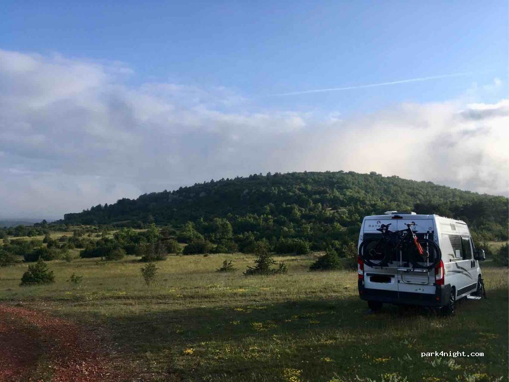 (12230) La Couvertoirade - D55 — foto