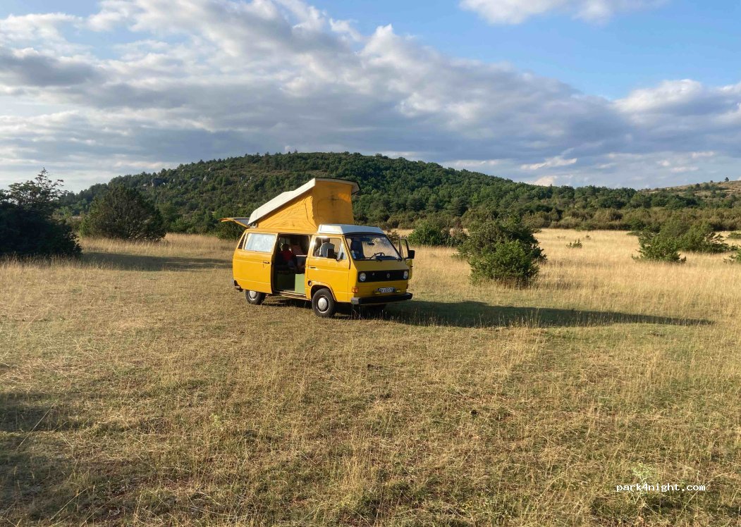 (12230) La Couvertoirade - D55 — foto 4