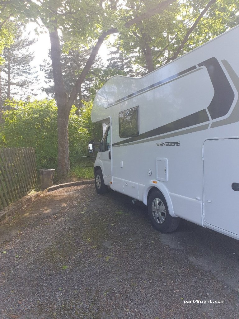 Wohnmobilstellplatz am Höhlenpark in Rosenbach — foto 2