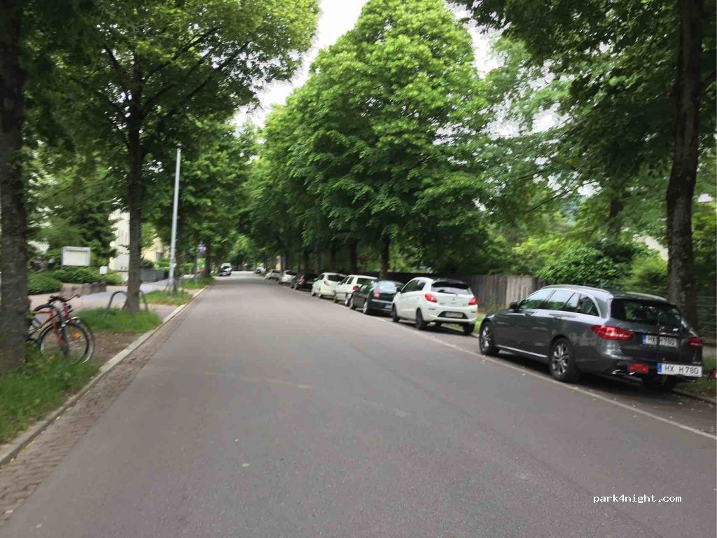 (79108) Freiburg im Breisgau - 25 Okenstraße — foto