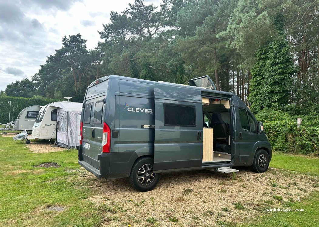 Longfield Caravan Park — foto 3