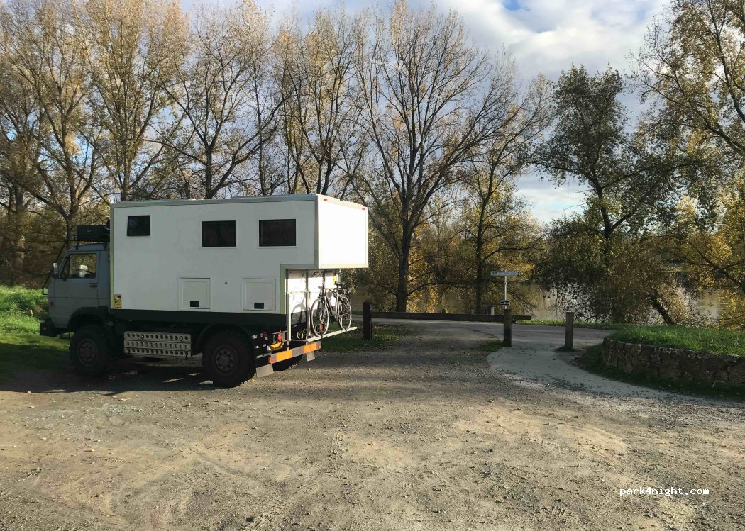 (37100) Tours - D952 — foto 5