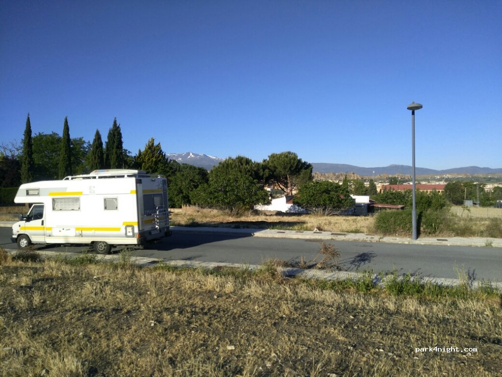 (18500) Guadix - 14 Poligono Ue 5. 8 — foto 2