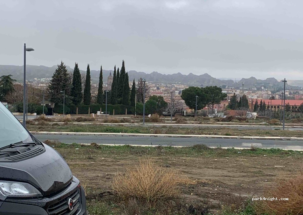(18500) Guadix - 14 Poligono Ue 5. 8 — foto 5
