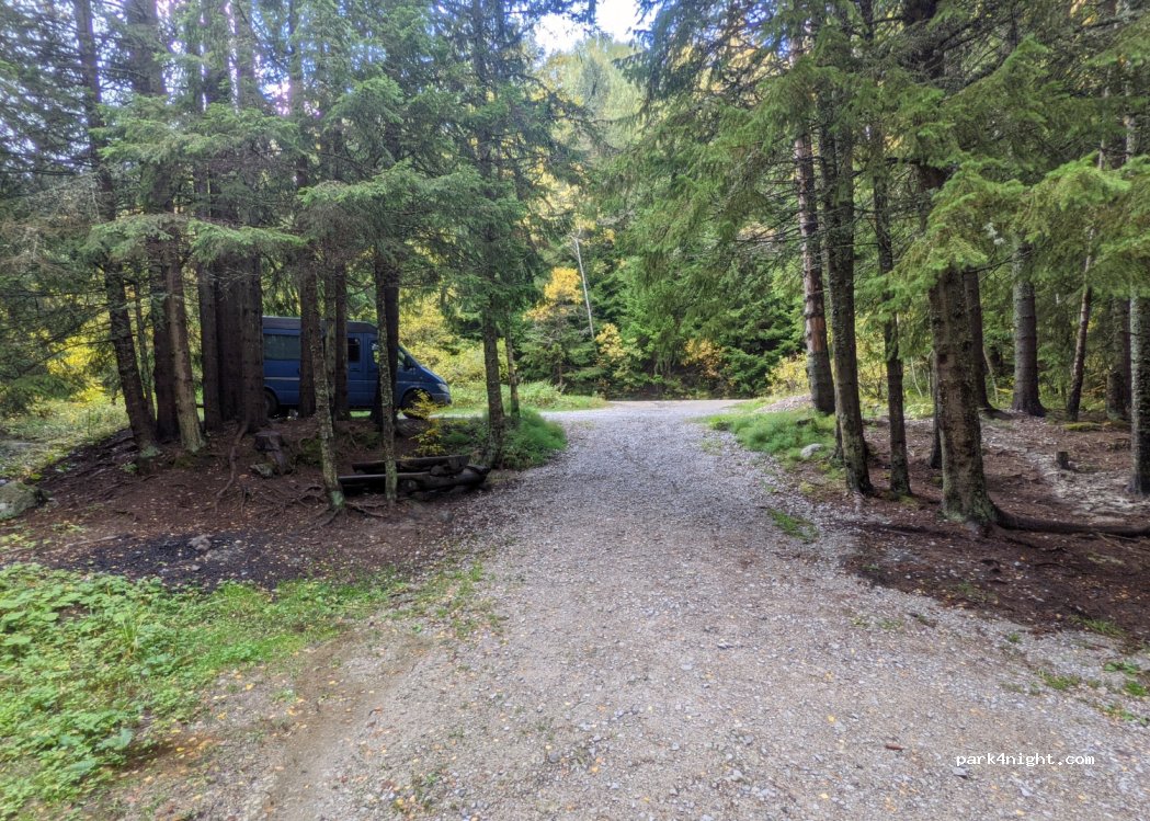 (1616) Sofia - Unnamed Road — foto 4