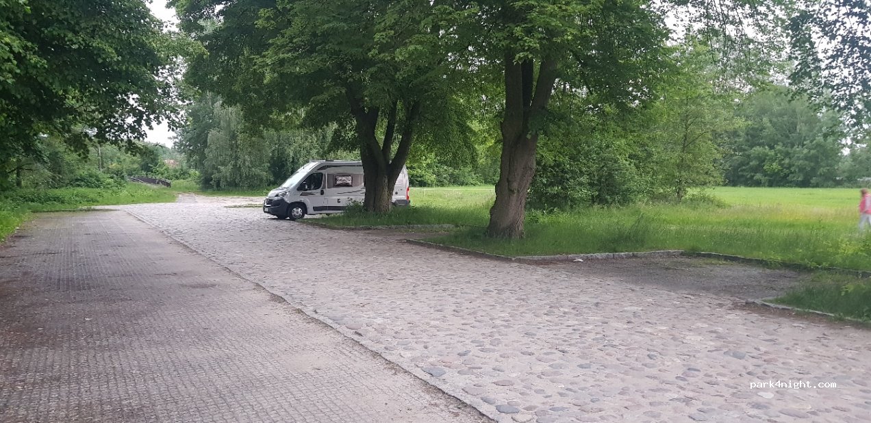 (99-435) Arkadia - — foto