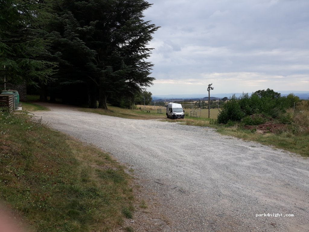 (07580) Berzème - Le Village — foto 2