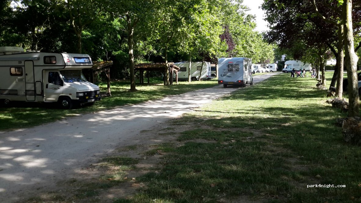 (49700) Doué-la-Fontaine - Chemin des Marchais — foto 3