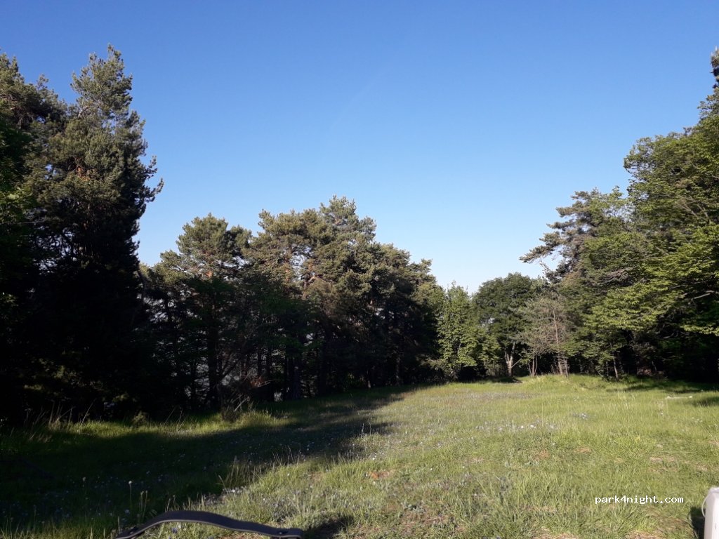 (06440) Lucéram - D54 — foto