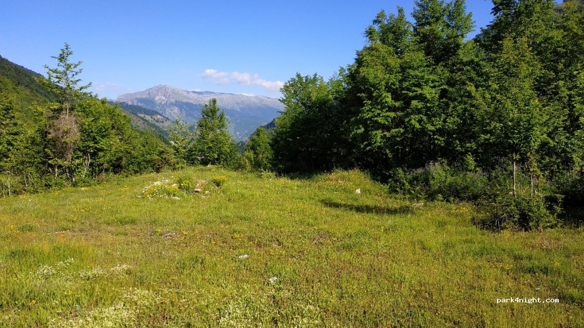 (420 37)  - Ethniki Odos Artas Trikalon — foto