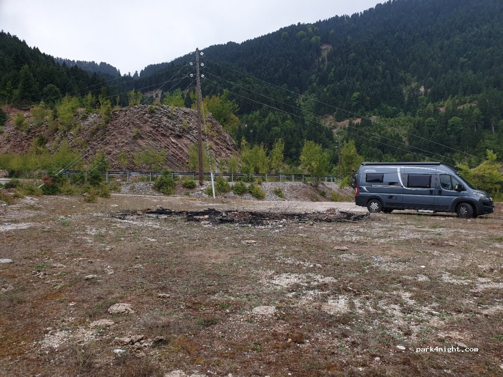 (420 37)  - Ethniki Odos Artas Trikalon — foto 2