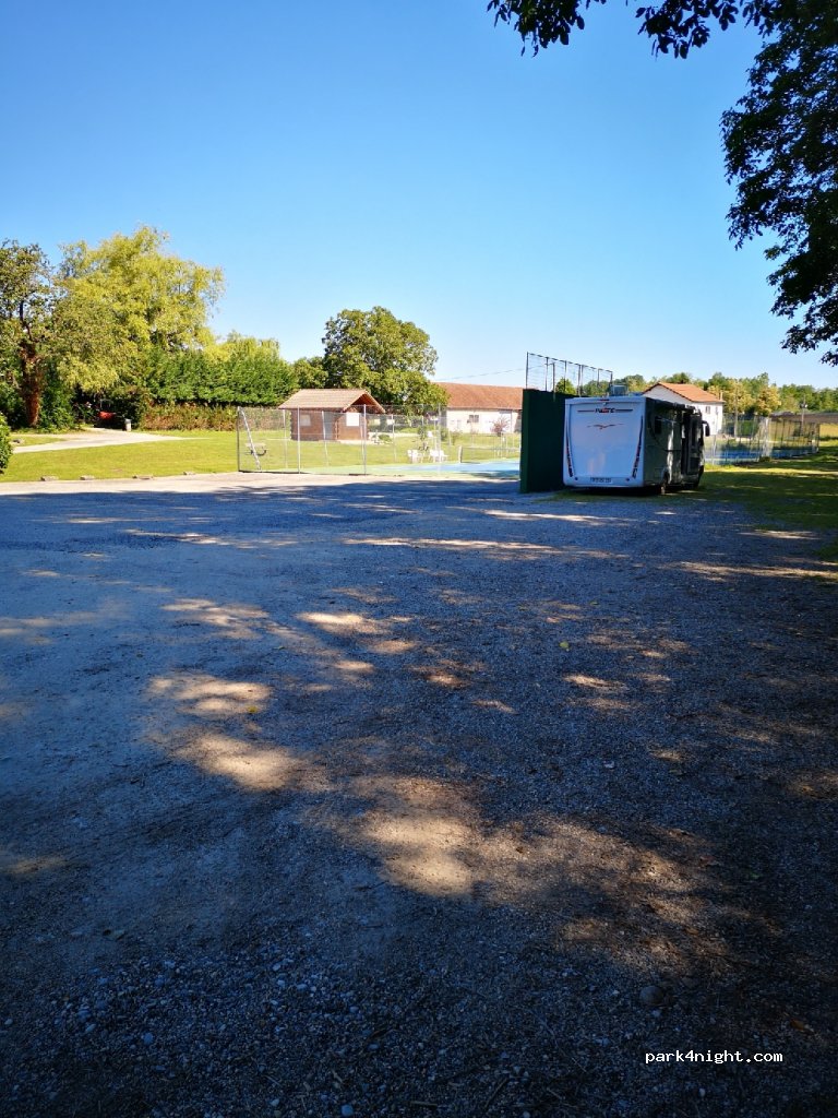 (01300) Peyrieu - 80 Allée de la Gare — foto 2