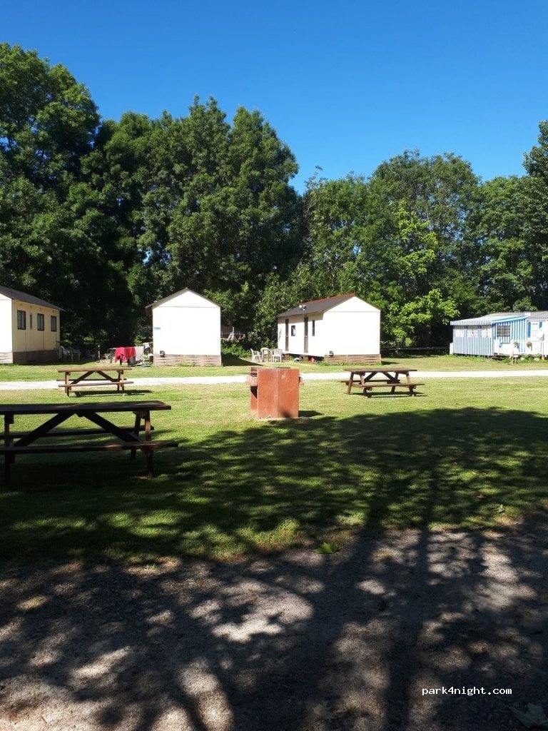 Camping Le Lys Blanc — foto