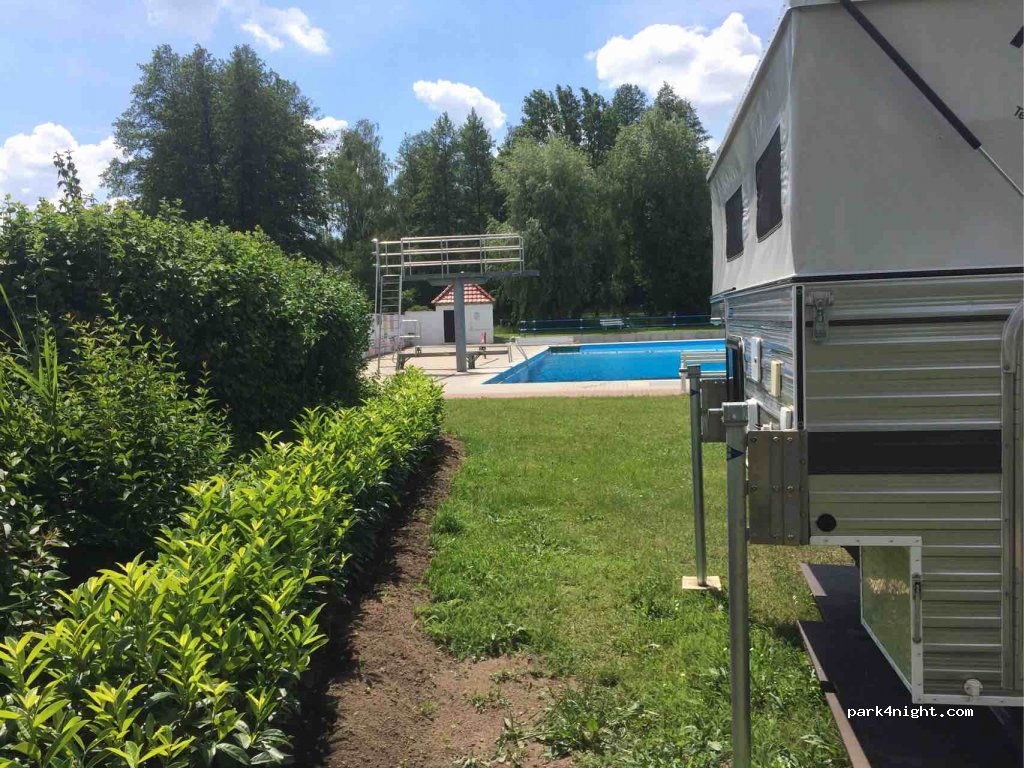 (04932) Merzdorf - 1 Ortrander Straße — foto 3