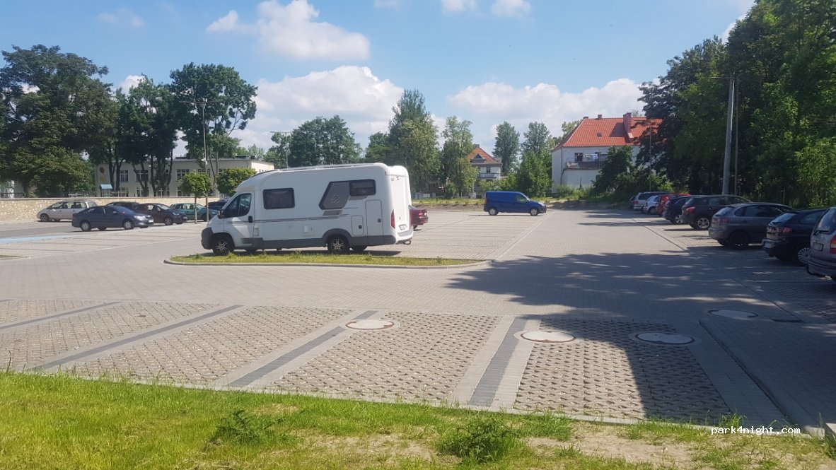 (47-100) Strzelce Opolskie - 6 Kościuszki — foto