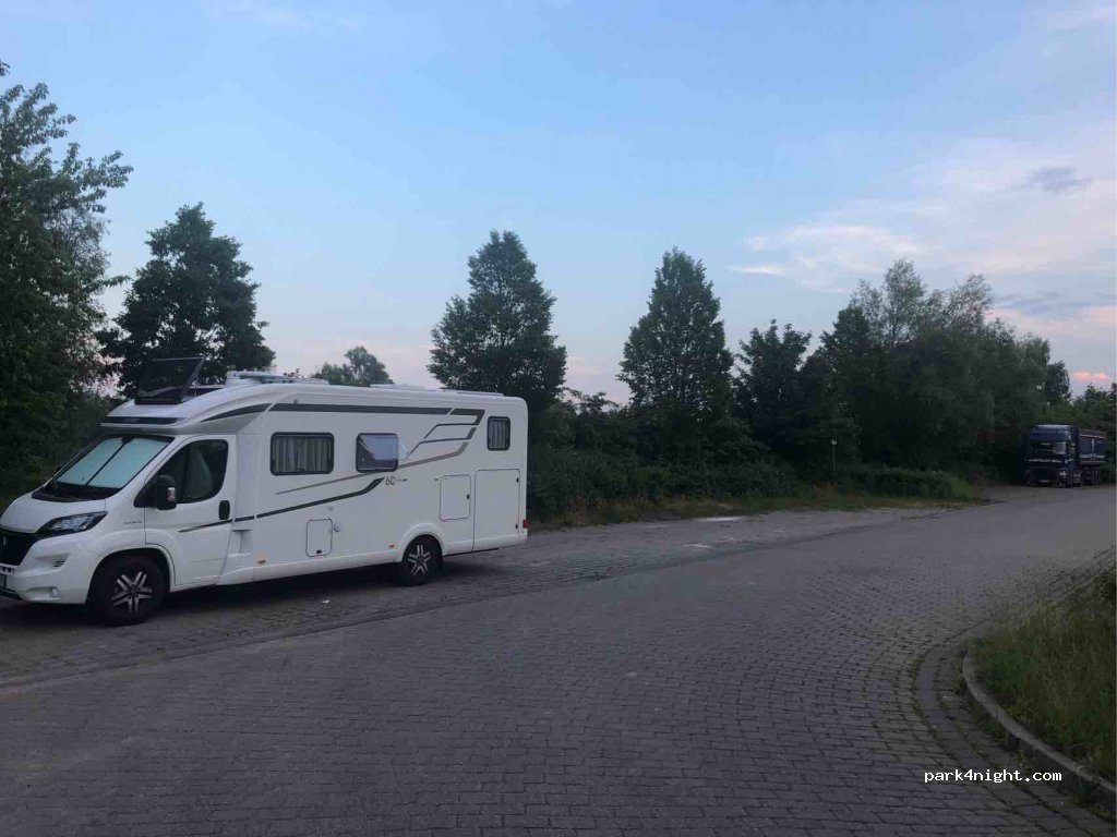 (18507) Grimmen - 8 Stralsunder Straße — foto