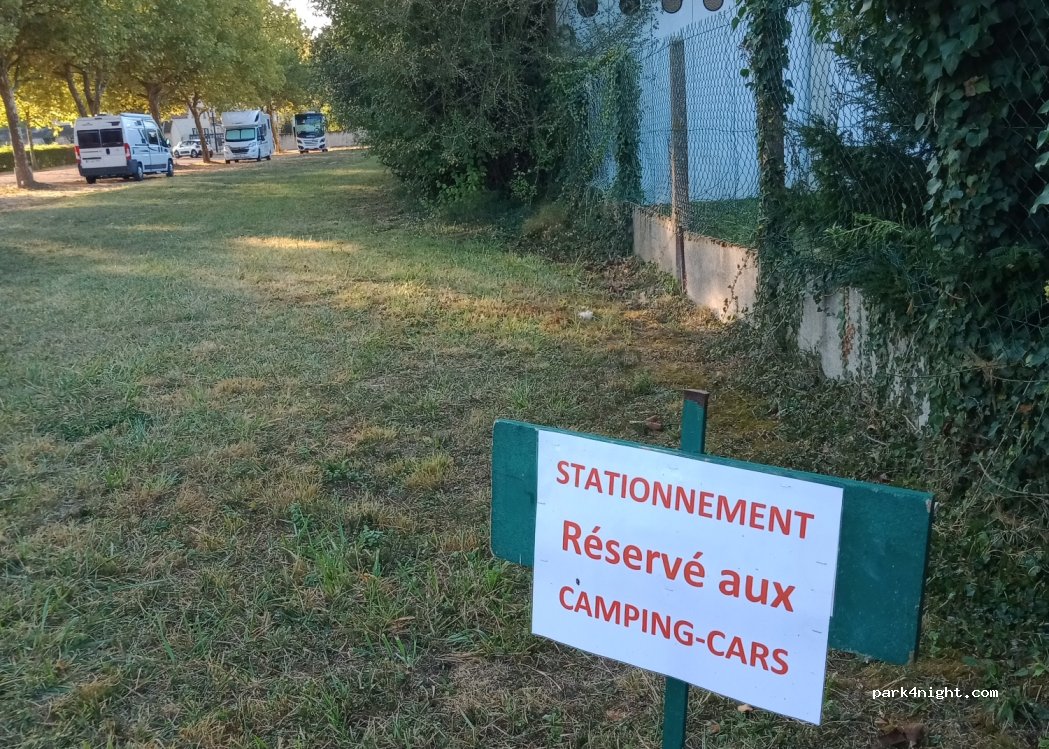 (03450) Ébreuil - 45 Rue des Saulzets — foto 4
