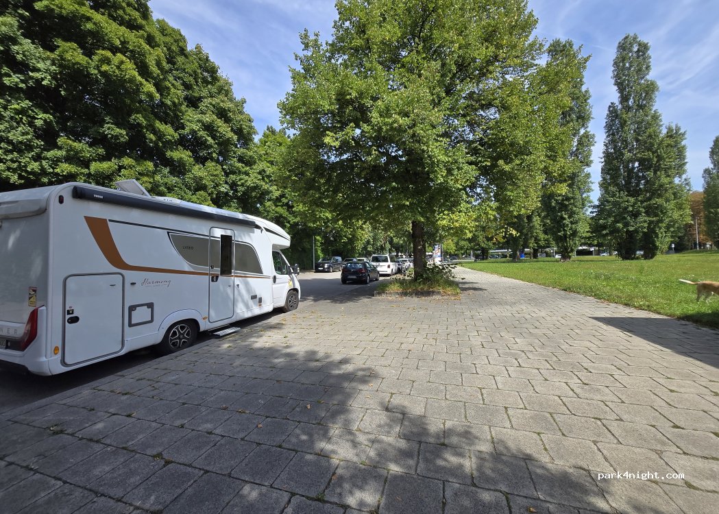 (81925) München - 185 Englschalkinger Straße — foto 3