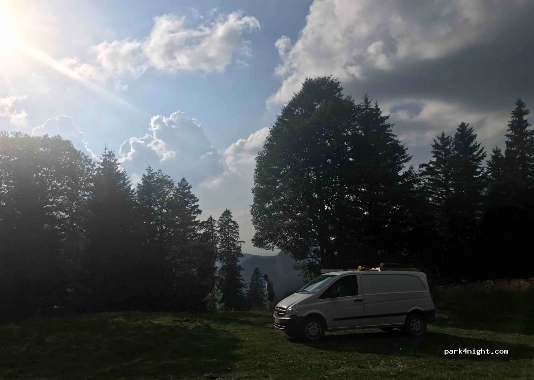 (38380) Saint-Pierre-de-Chartreuse - Unnamed Road — foto 3