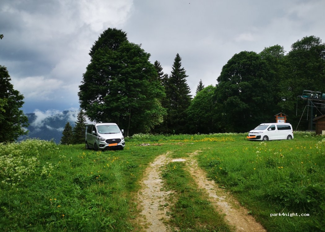 (38380) Saint-Pierre-de-Chartreuse - Unnamed Road — foto 4