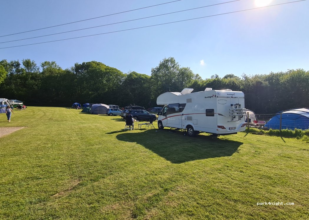 Cedar Gables Campsite — foto 4