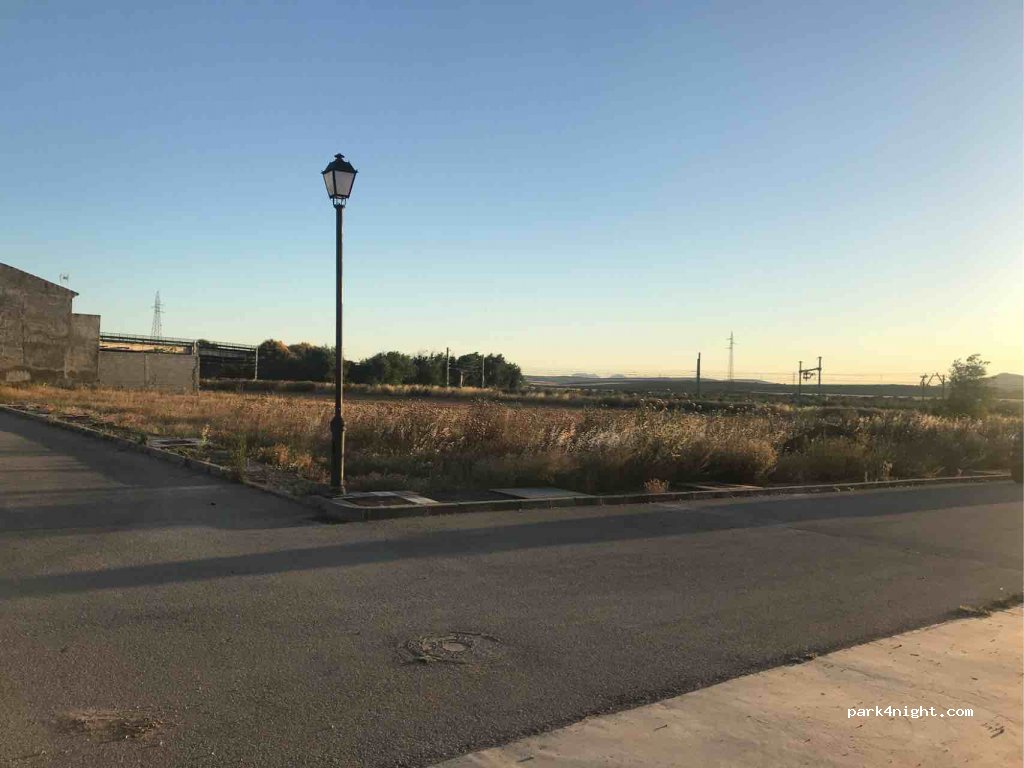 (29520) Fuente de Piedra - 21 Calle Pilar Bardem — foto 2