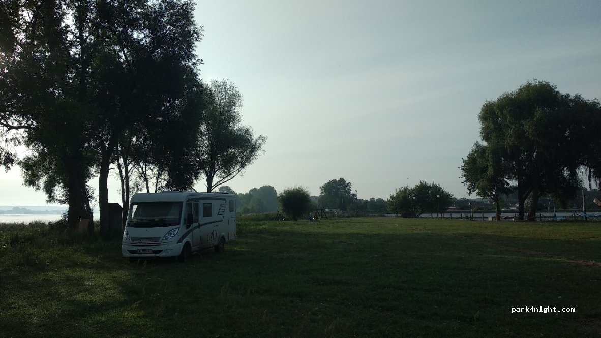 () Nowy Duninów - — foto 3