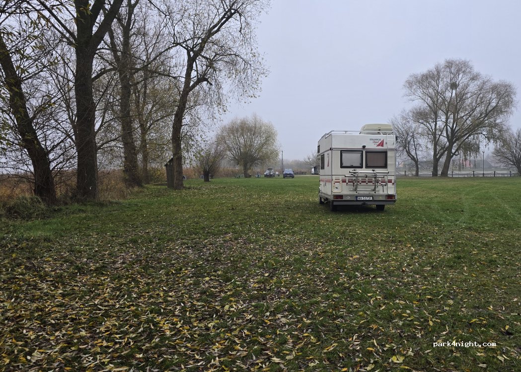 () Nowy Duninów - — foto 5