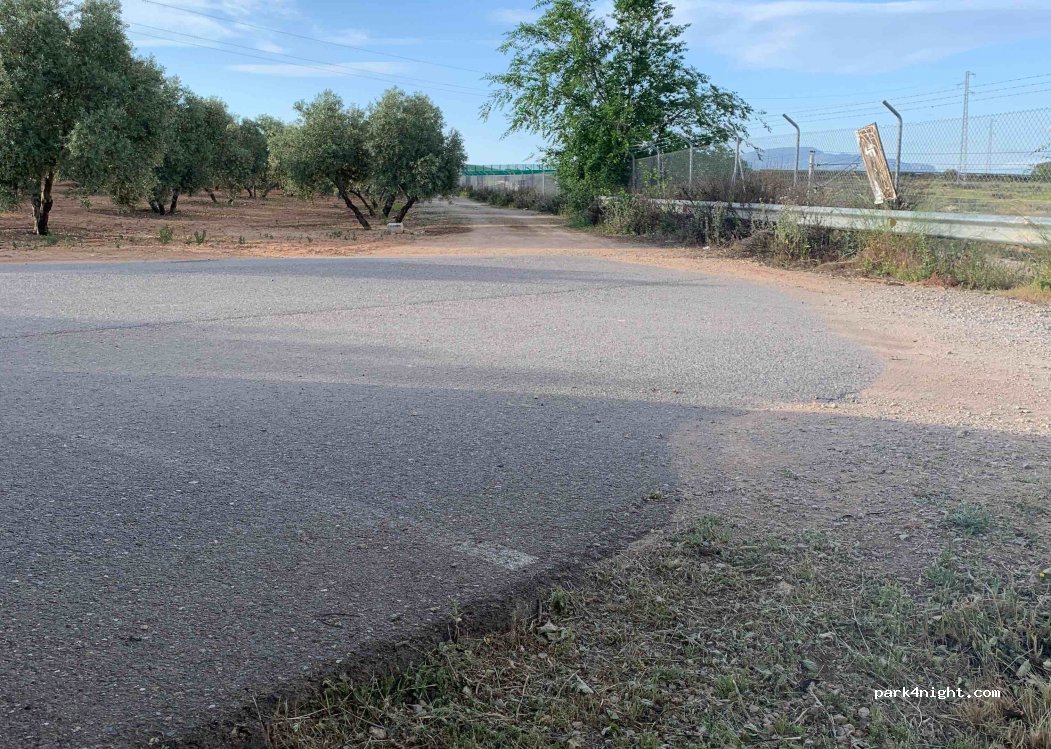 (29520) Fuente de Piedra - 88 Calle Campillos — foto 3