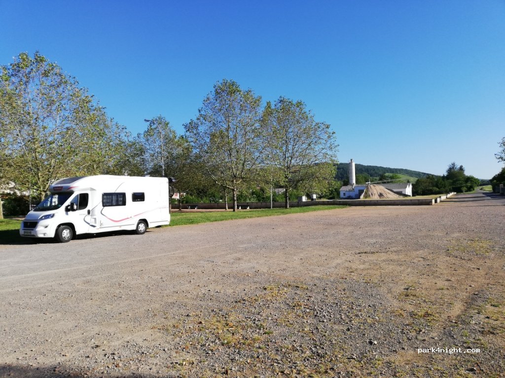 (71260) Azé - Les Burcheres — foto 2