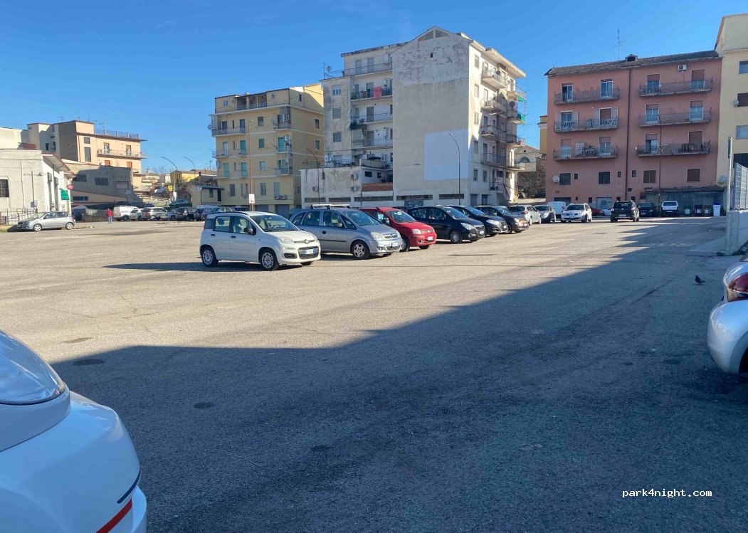 (82100) Benevento - 9 Piazzale Catullo — foto