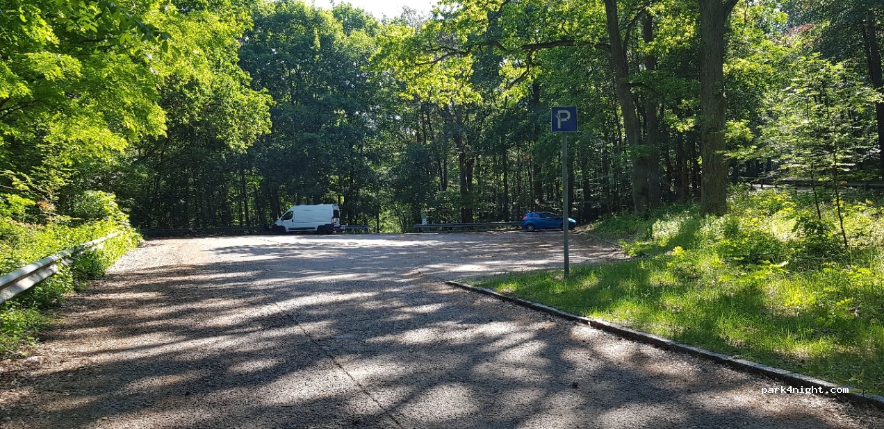 (12559) Berlin - Straße zum Müggelturm — foto