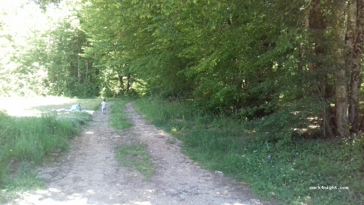 (39330) Mouchard - D472 — foto 3