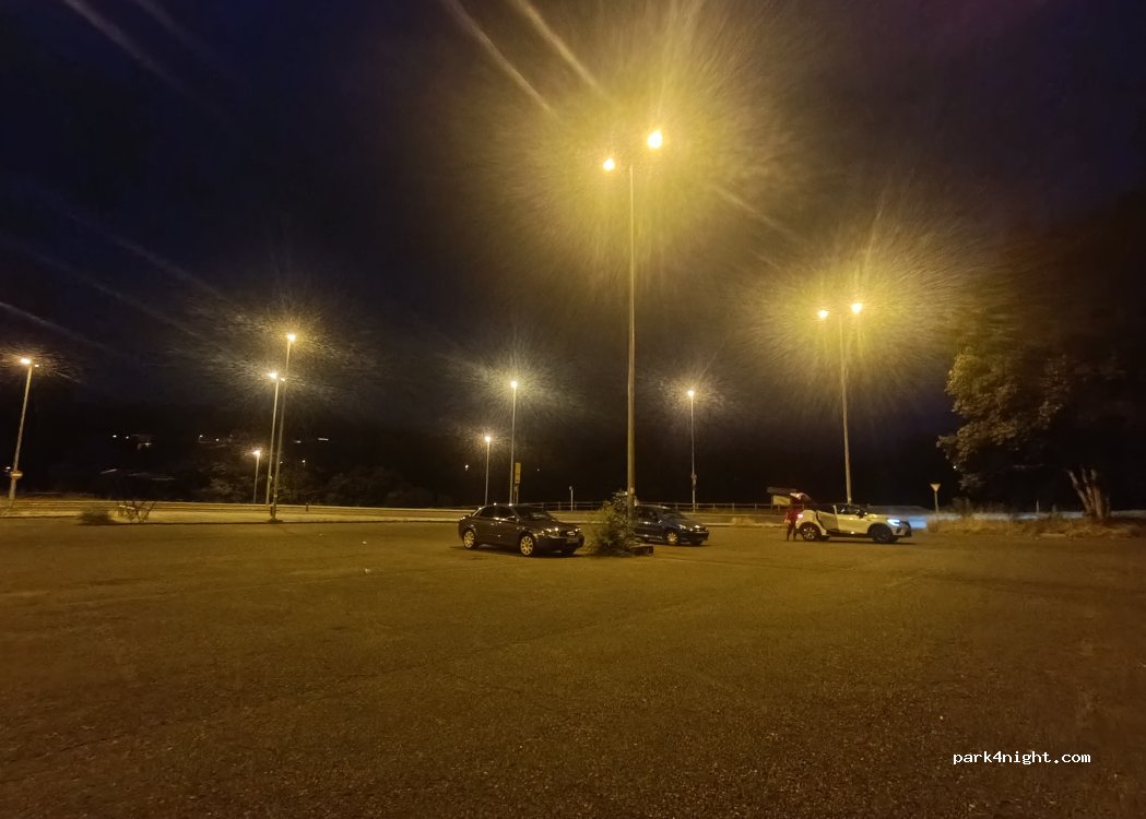 (27004) Lugo - Acceso Complexo Deportivo Palomar — foto 4