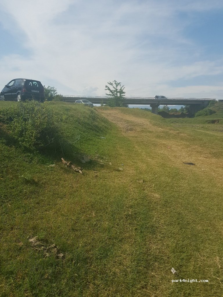 () Kutaisi - Tbilisi - Senaki - Leselidze Highway — foto