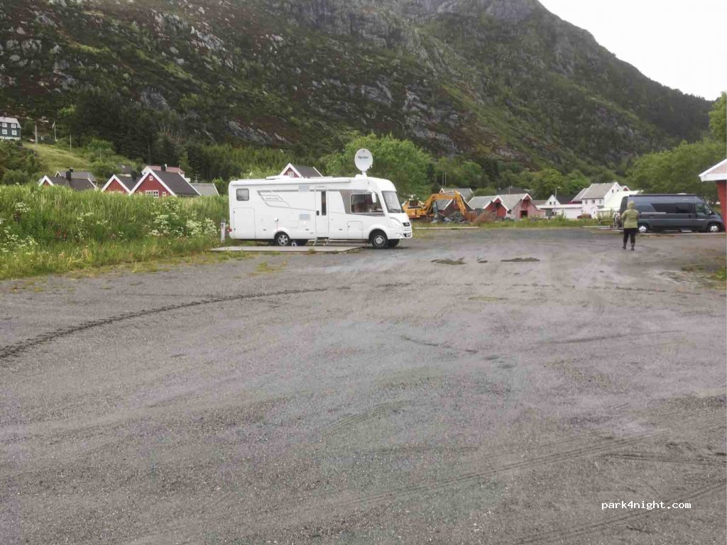 (6727) Bremanger - 14 Sekundær Fylkesveg 571 — foto