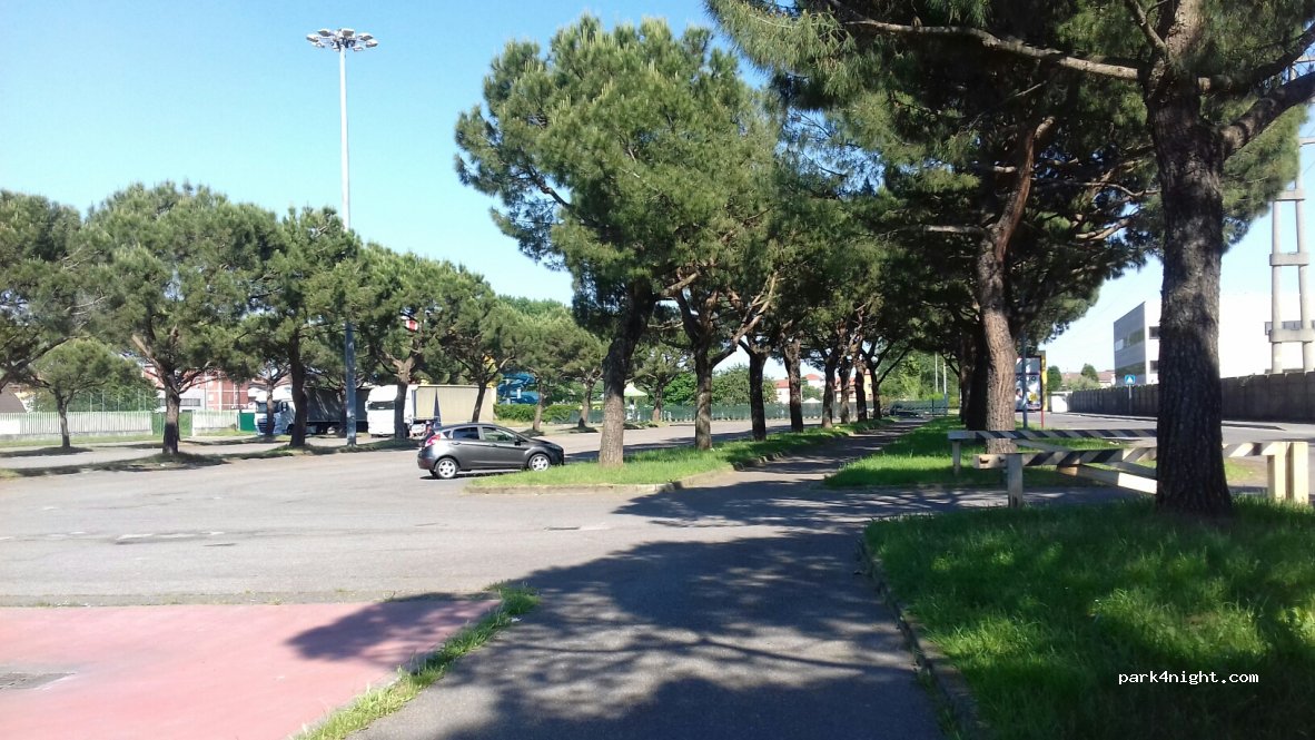 (20812) Limbiate - 84 Via Leone Tolstoi — foto 2