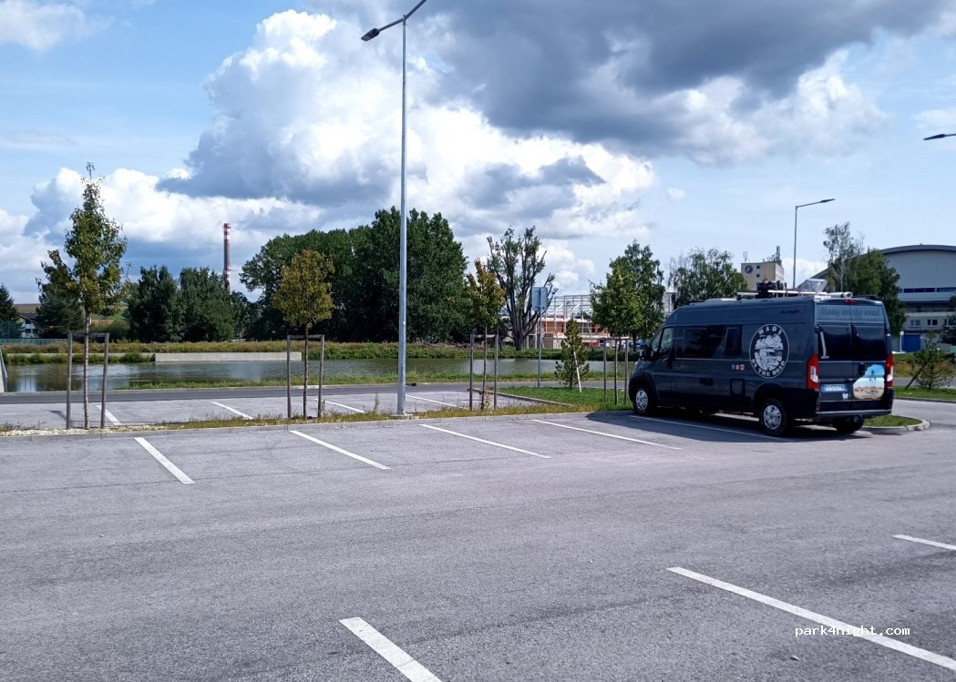(058 01) Poprad - 69 Športová — foto 3