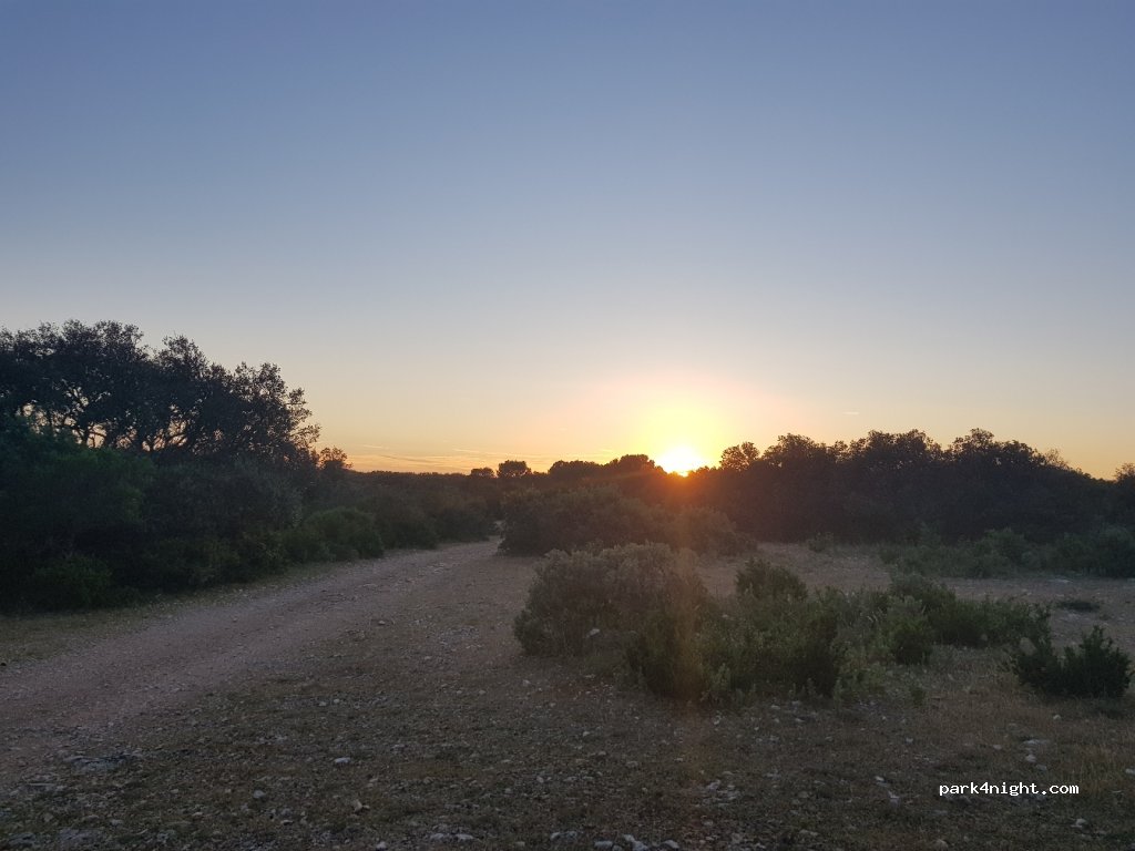 (30210) Cabrières - Chemin de Mandre — foto