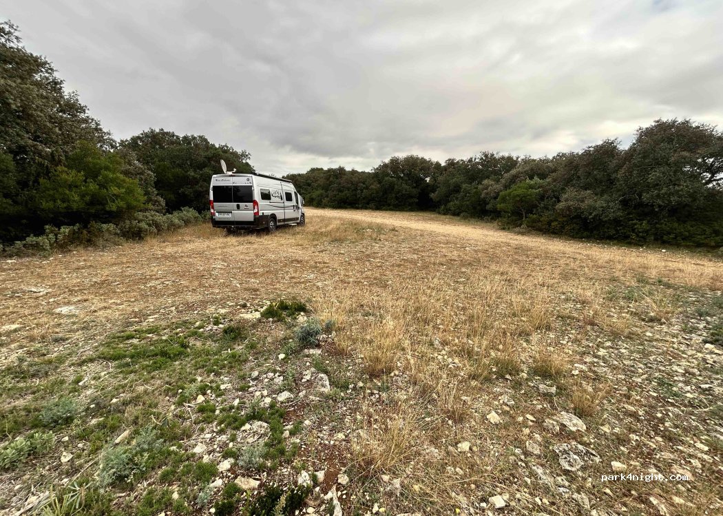 (30210) Cabrières - Chemin de Mandre — foto 4