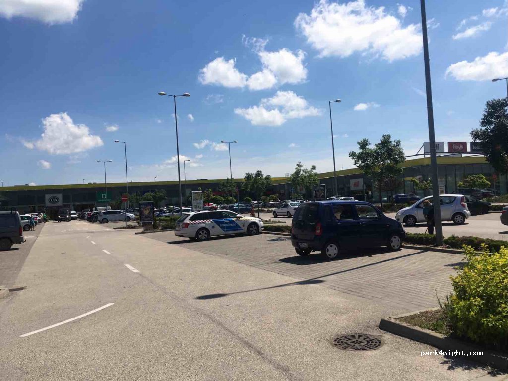 (2100) Gödöllő - Bossányi Krisztina utca — foto 2