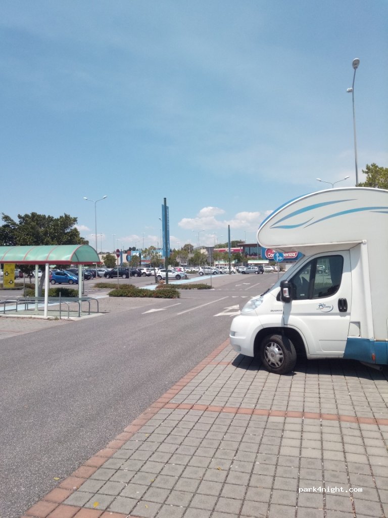 (95121) Catania - Unnamed Road — foto