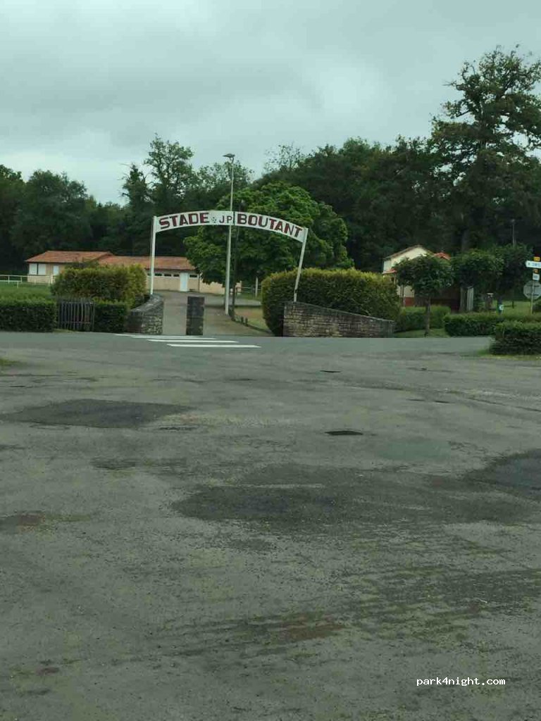 (16490) Alloue - 2 Route de Champagne Mouton — foto 2