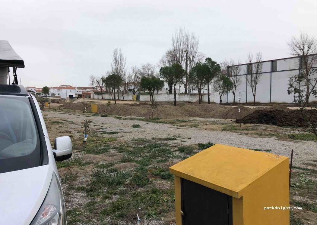 (06939) Maguilla - 22 Calle Lavadero — foto 3