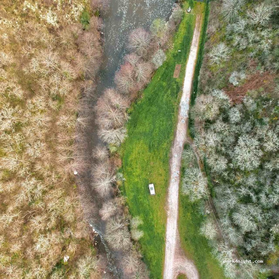 (16500) Saint-Germain-de-Confolens - Chemin du Barrage — foto 2