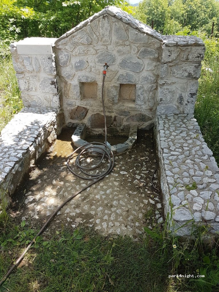 (630 74)  - Ethniki Odos Thessalonikis Ierissou — foto