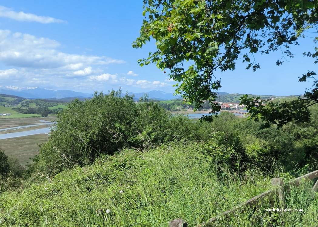 (39547) San Vicente de la Barquera - N-634 — foto 3
