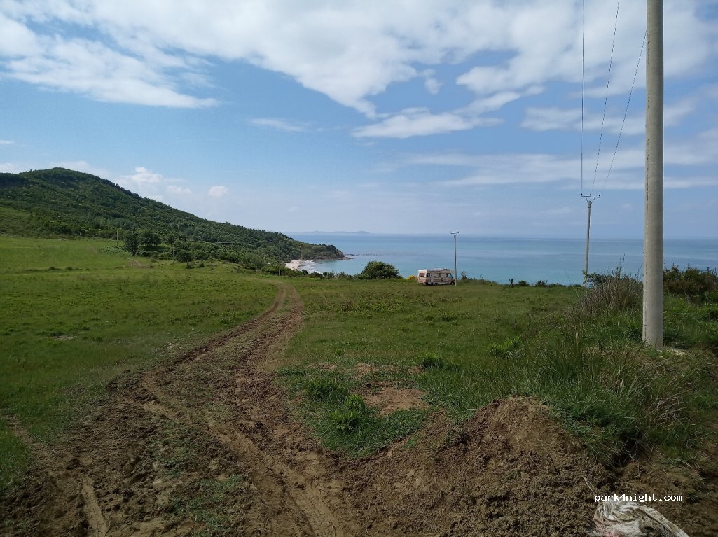 () Shetaj - Unnamed Road — foto